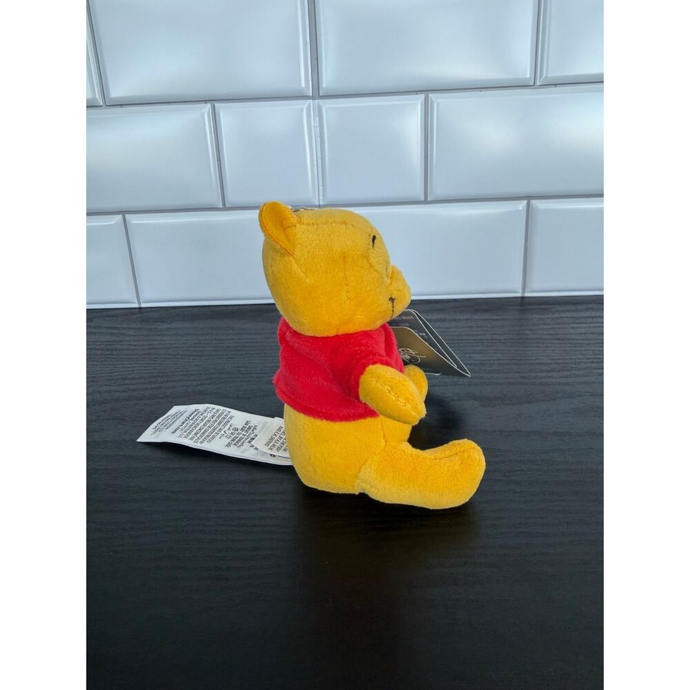 Disney Parks Winnie The Pooh & Hunny Pot Plush Keychain – New - Picture 5 of 5